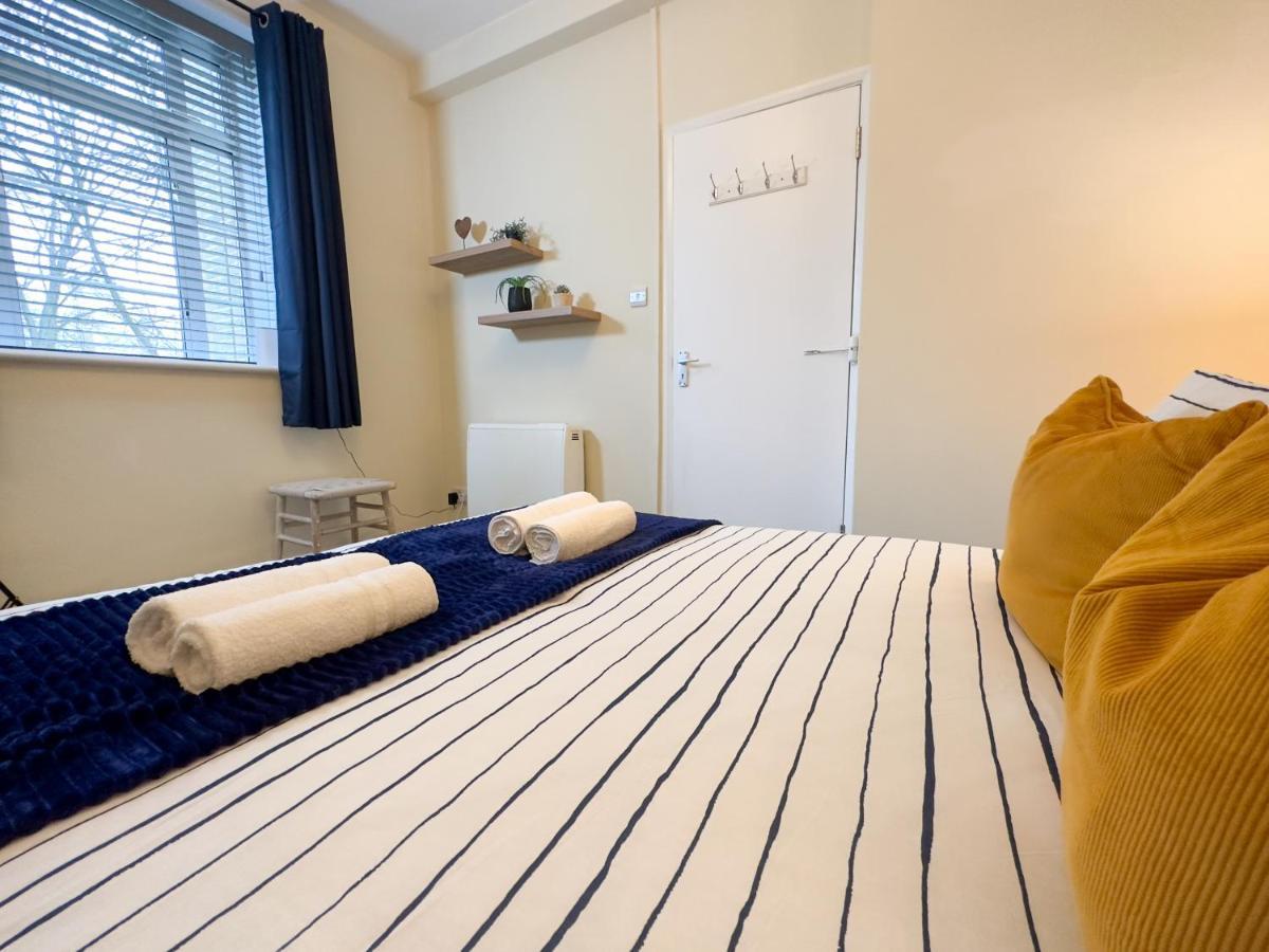 Spacious Apartment - Double And Sofa Bed - Wonderful Pavilion Views Brighton ภายนอก รูปภาพ